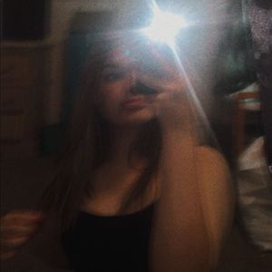 Meet your Posher, Makayla